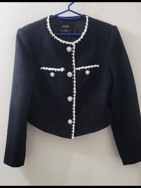 Goelia Black Tweed Pearl-Button Cropped Jacket